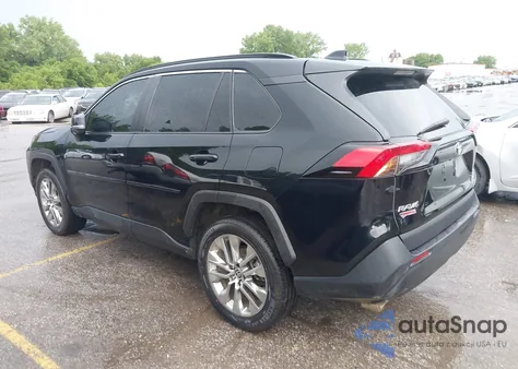 2022 Toyota Rav4 Xle Premium from USA, damaged, VIN 2T3A1RFV9NC257753